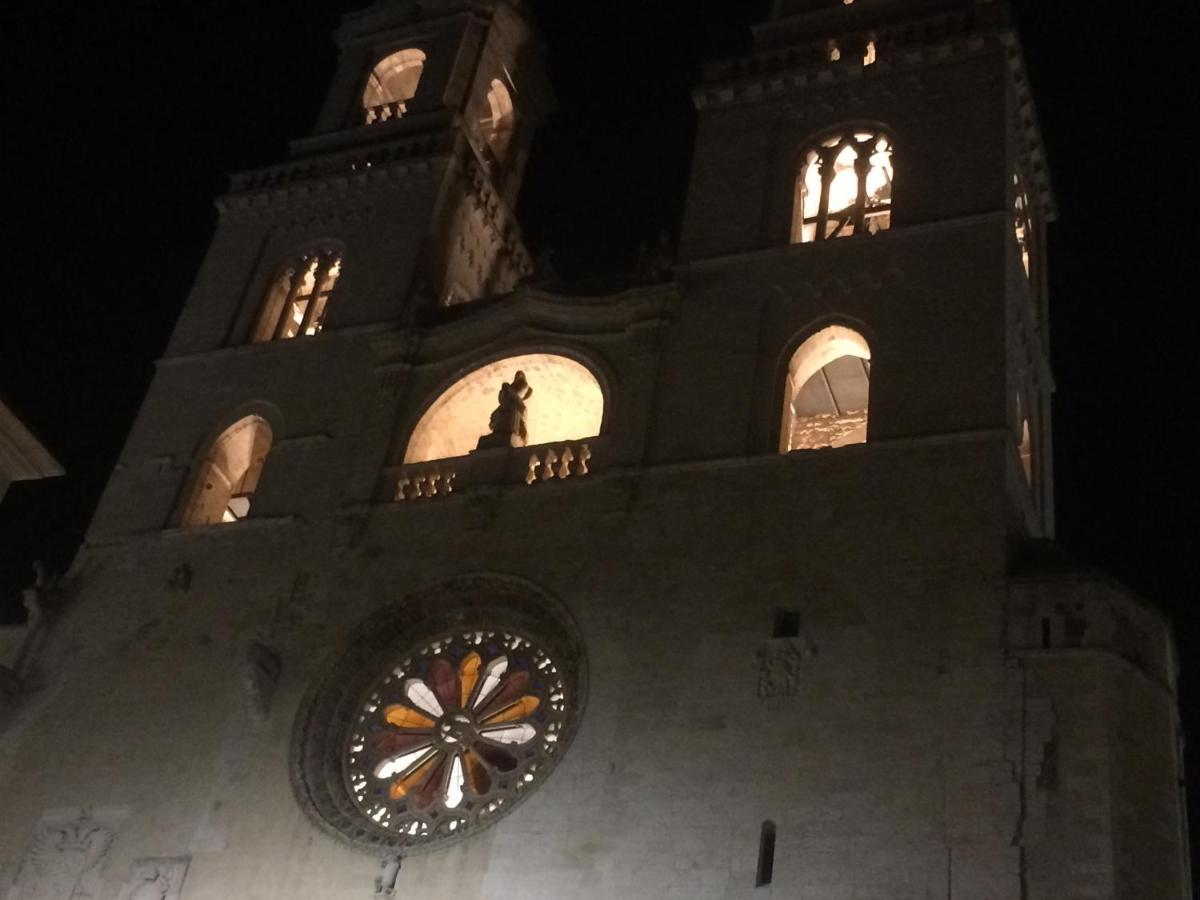 La Chicca In Centro Altamura Luaran gambar